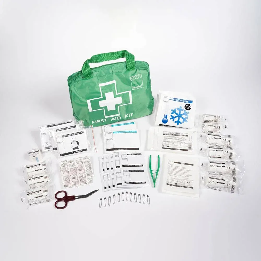 _web_70-piece-first-aid-kit-2-square.webp